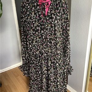 MISGUIDED PLUS Floral Black and Pink High Neck Key Hole with Deep V Dress 16